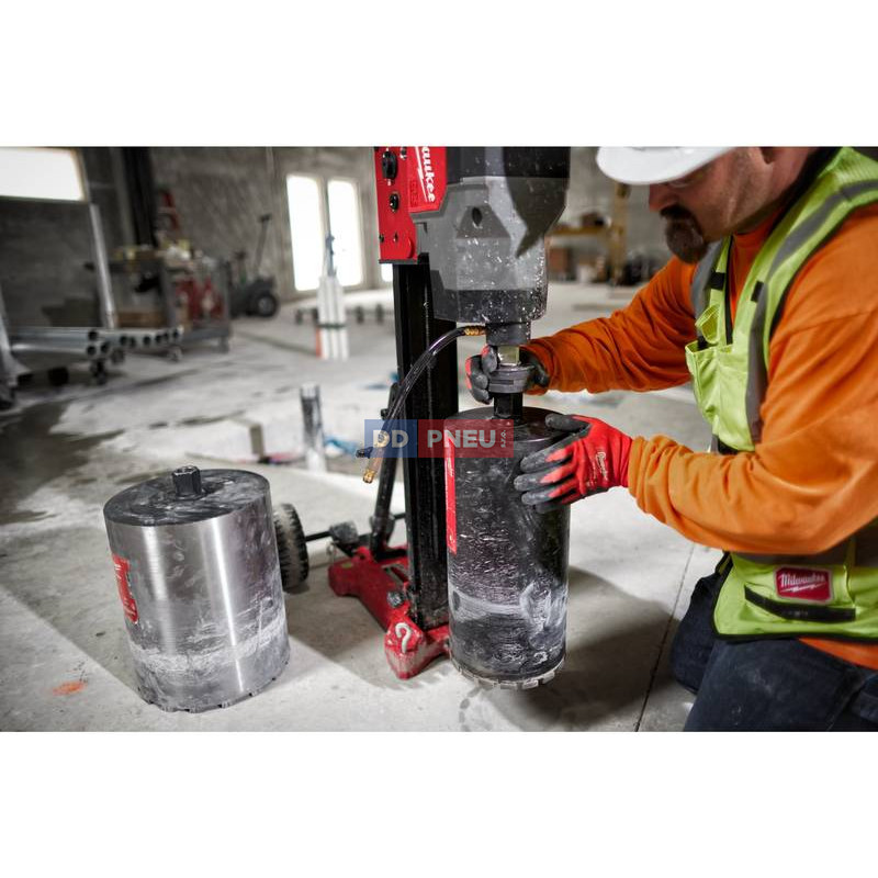 MX FUEL™ aku 350 mm diamantová jádrová vrtačka Milwaukee MXF DCD350 KIT-122