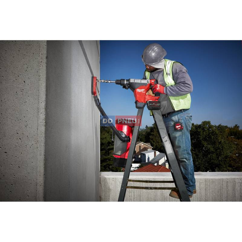Aku SDS-Max vrtací a bourací kladivo MILWAUKEE M18 FHM-0C – bez baterie