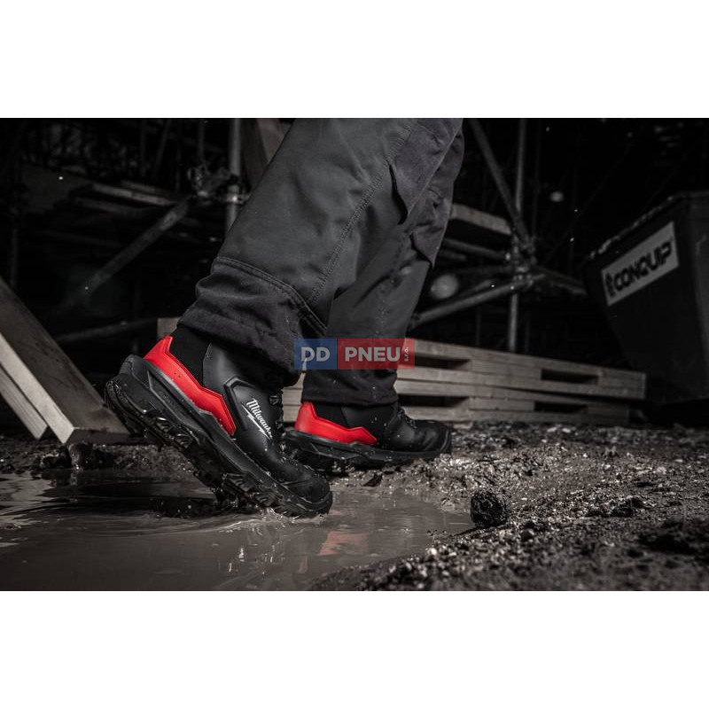 Bezpečnostní boty MILWAUKEE Armourtred™ S7S B1M110111W – kožené, černé, BOA, EU 47