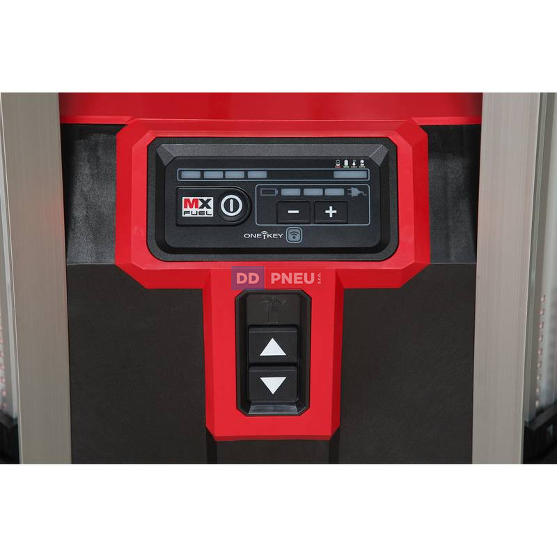 MX FUEL™ aku stojanová svítilna Milwaukee MXF TL-601
