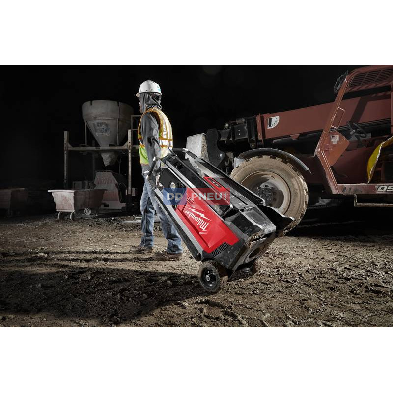 MX FUEL™ aku stojanová svítilna Milwaukee MXF TL-601