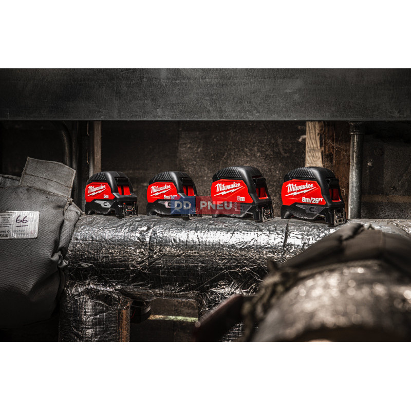 Magnetický svinovací metr (Gen 4) MILWAUKEE – 8m