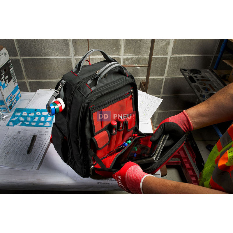 Systém MILWAUKEE PACKOUT™  – batoh