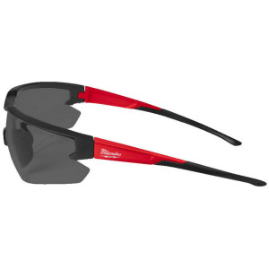 Výkonnostní bezpečnostní brýle Milwaukee – zatmavené