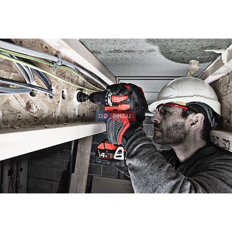 Aku příklepová vrtačka MILWAUKEE M18 CBLPD-202C