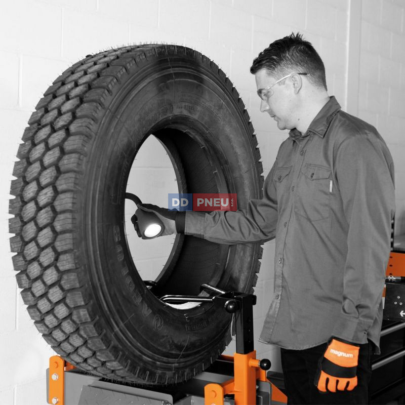 Pneumatický roztahovák pro nákladní pneumatiky – MARTINS MTRSHD