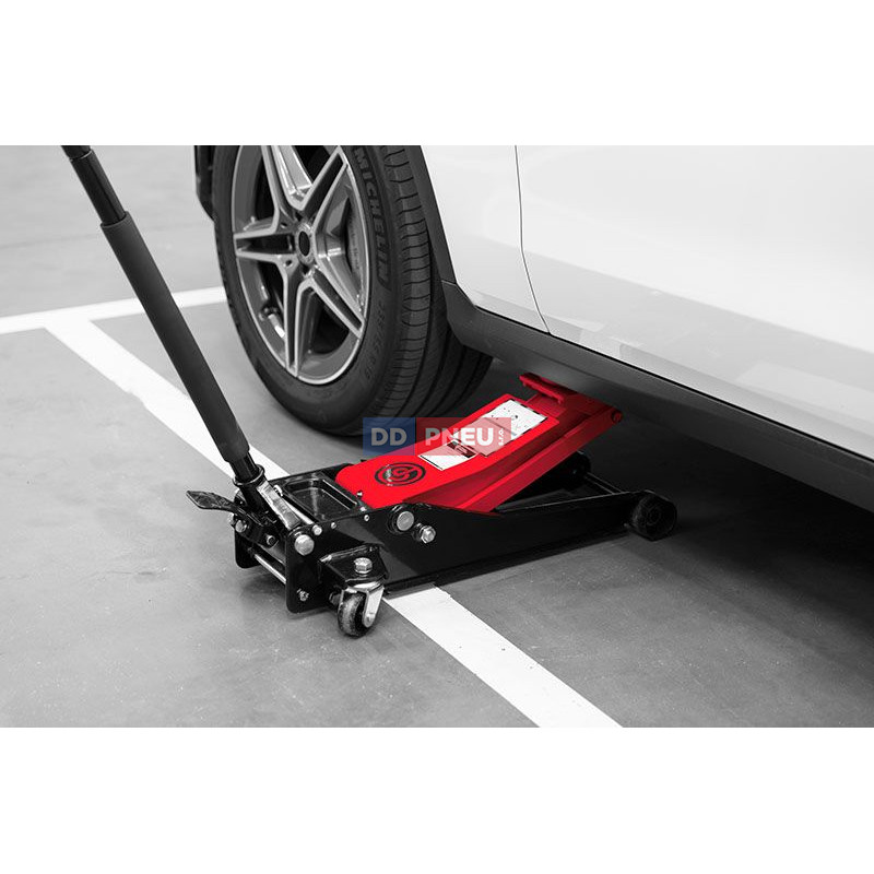 Pojízdný zvedák Chicago Pneumatic CP80035 do 3t